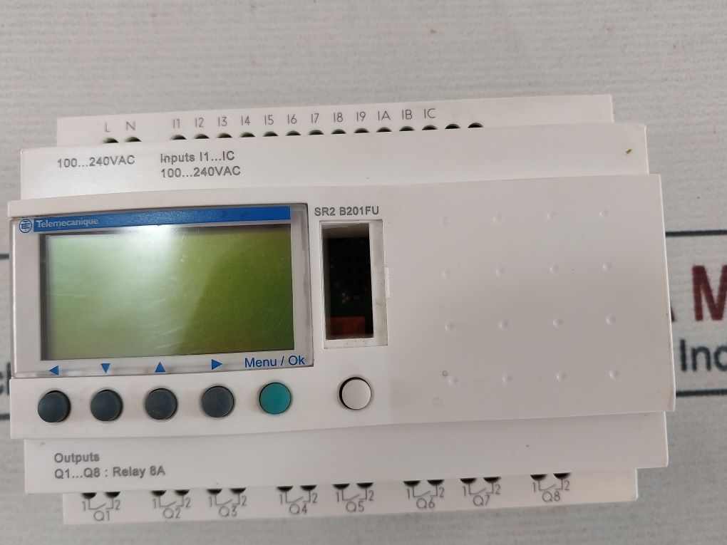 Schneider Electric Telemecanique Sr2 B201fu Smart Relay 100...240 Vac 10.7va - Image 12