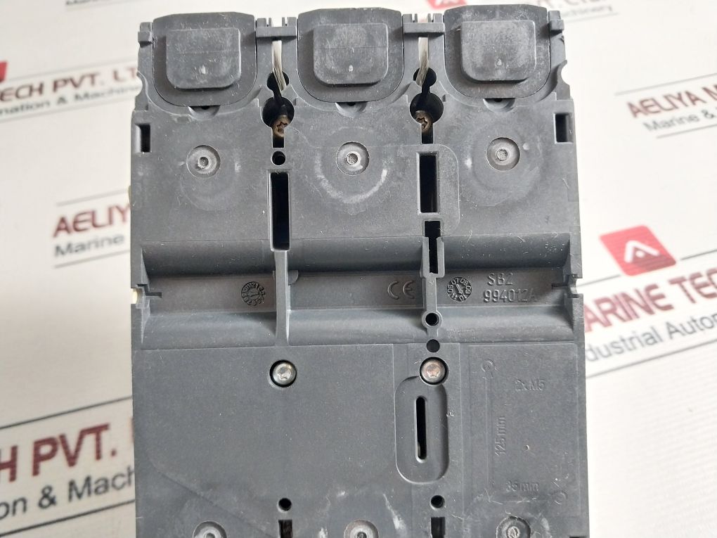 Schneider Square D Telemecanique Lv429741 Circuit Breaker - Image 8
