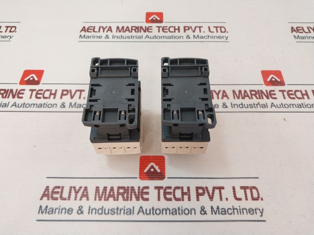 Schneider Telemecanique Cad50p7c Control Relay - Image 16