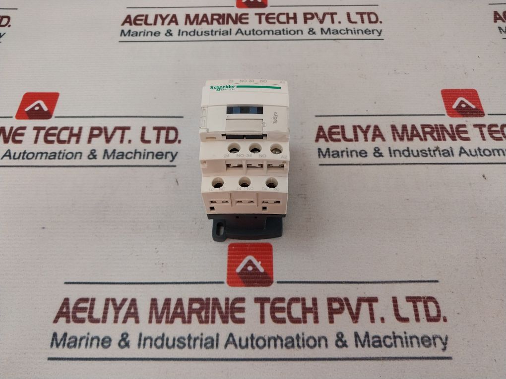 Schneider Telemecanique Cad50p7c Control Relay