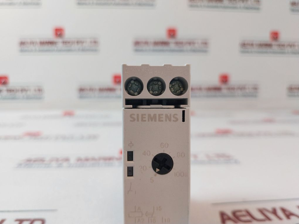 Siemens 3rp1513-1ap30 On Delay Electronic Time Relay - Image 8