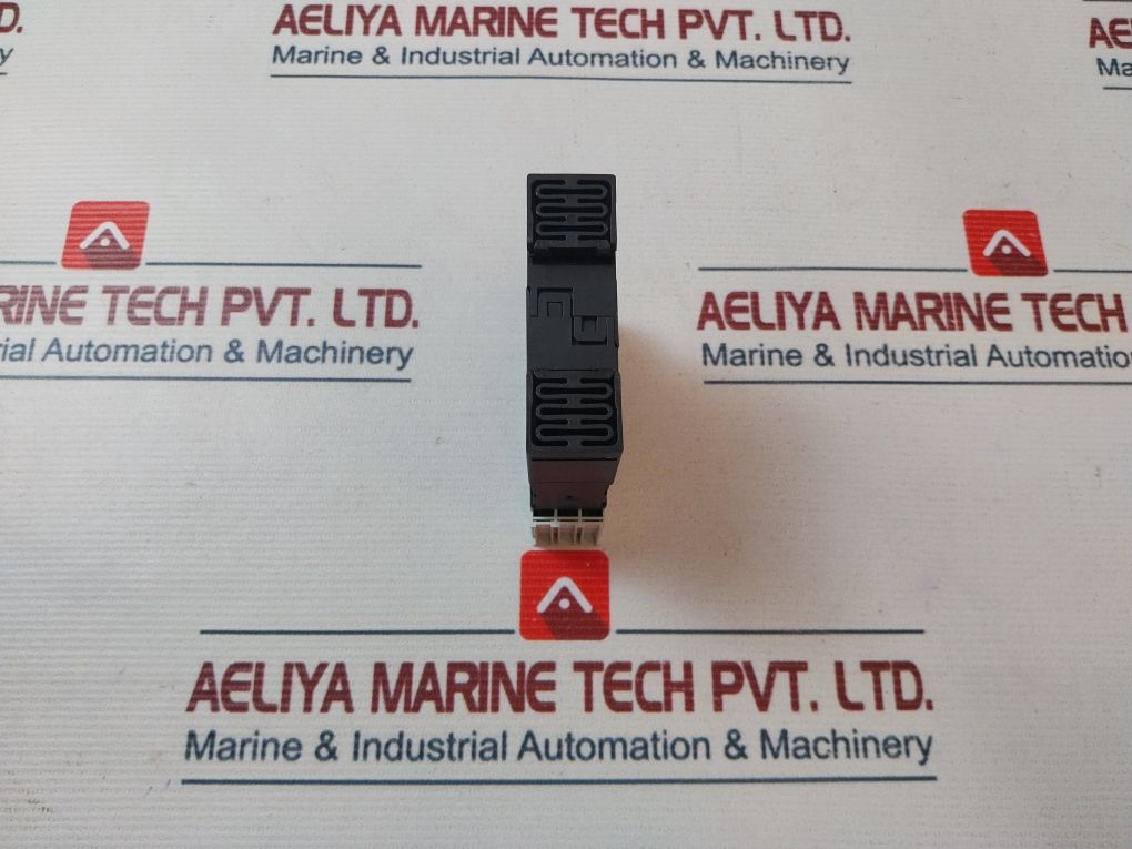 Siemens 3rp1513-1ap30 On Delay Electronic Time Relay - Image 4