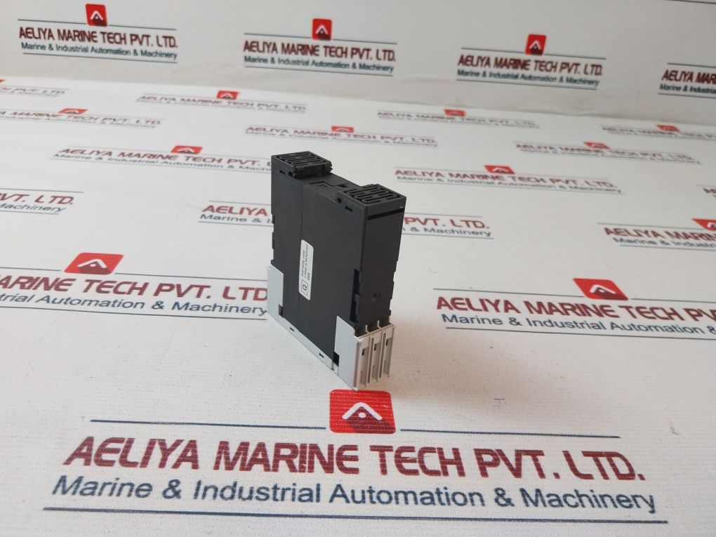 Siemens 3rp1513-1ap30 On Delay Electronic Time Relay - Image 5