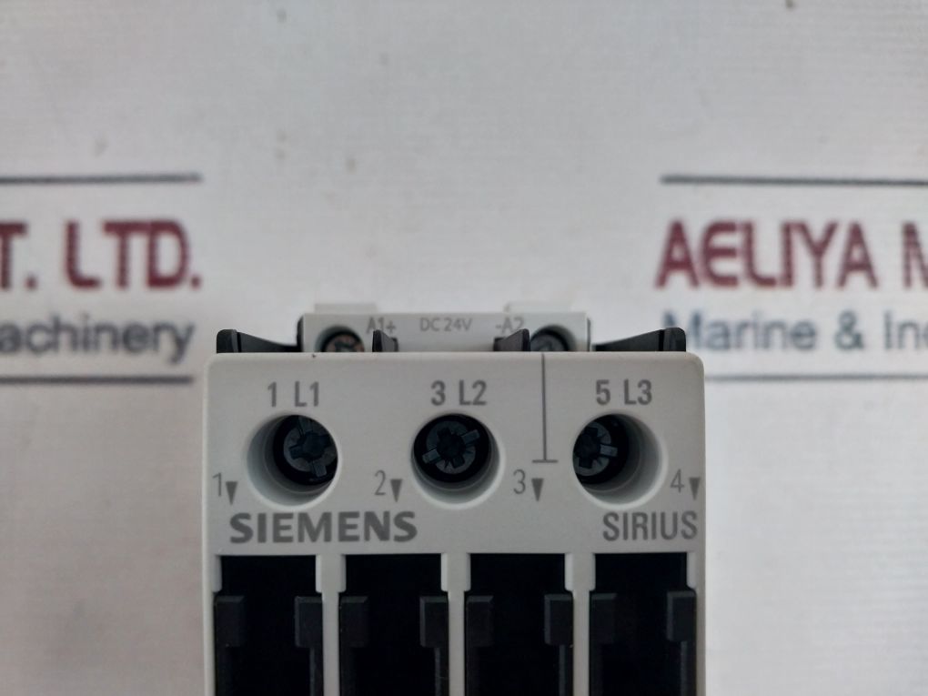 Siemens Sirius 3rt1023-1b..0 Contactor - Image 10