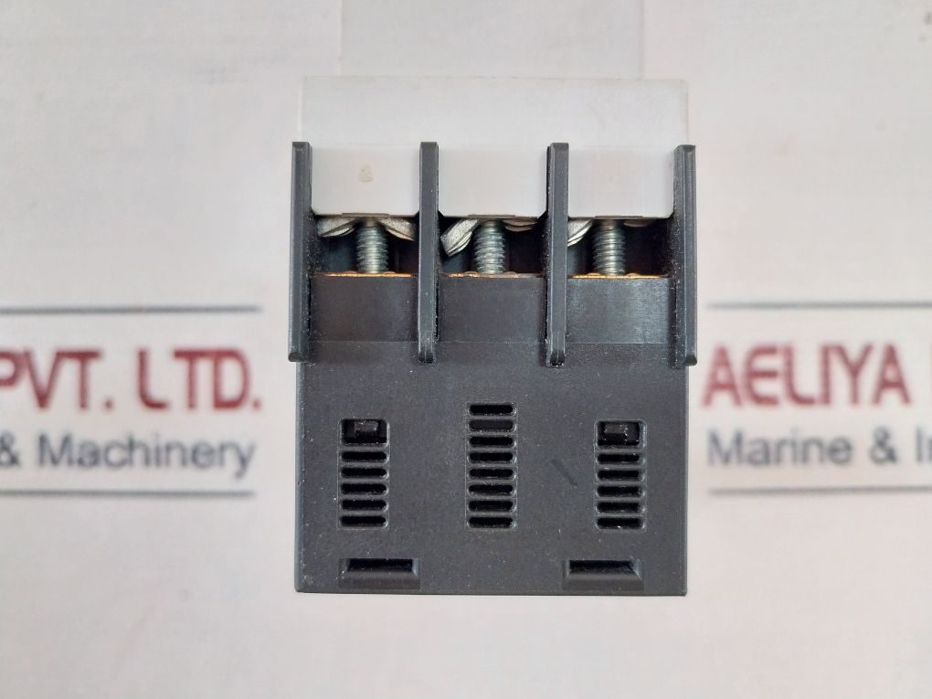 Siemens Sirius 3rv1321-1jc10 Circuit Breaker - Image 9