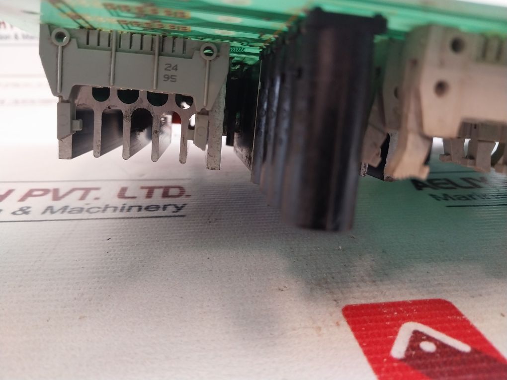 Soren T.lyngso 608066100 V01 - Image 9