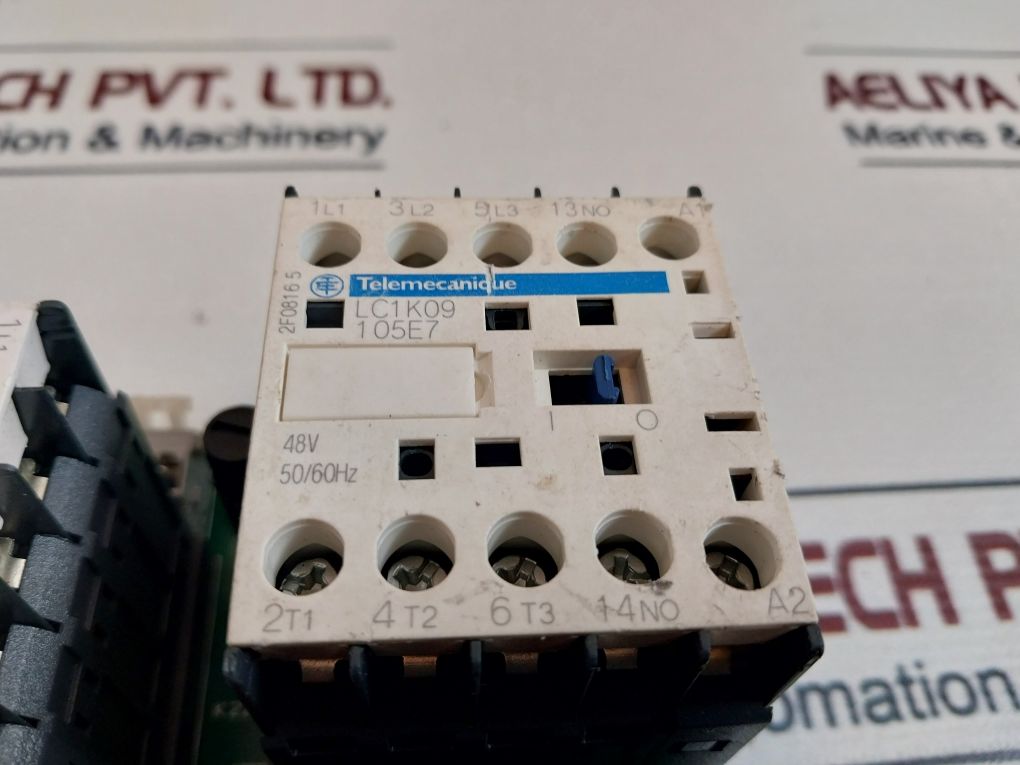 Telemecanique Schneider El05-966-2 Control Board - Image 11