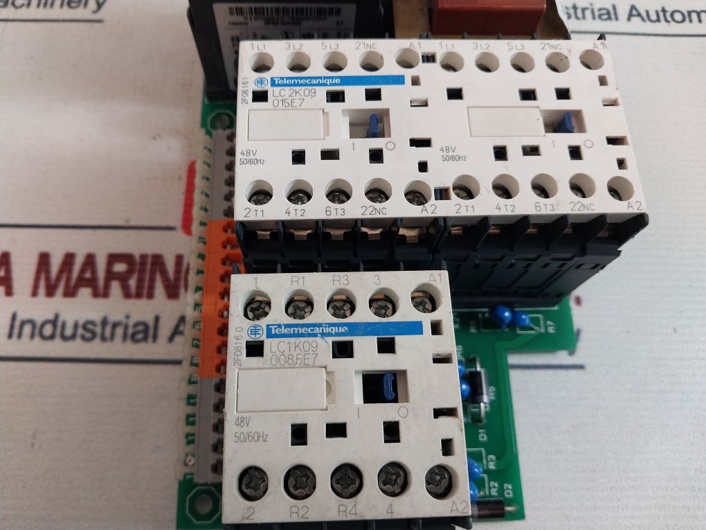 Telemecanique Schneider El05-966-2 Control Board - Image 8