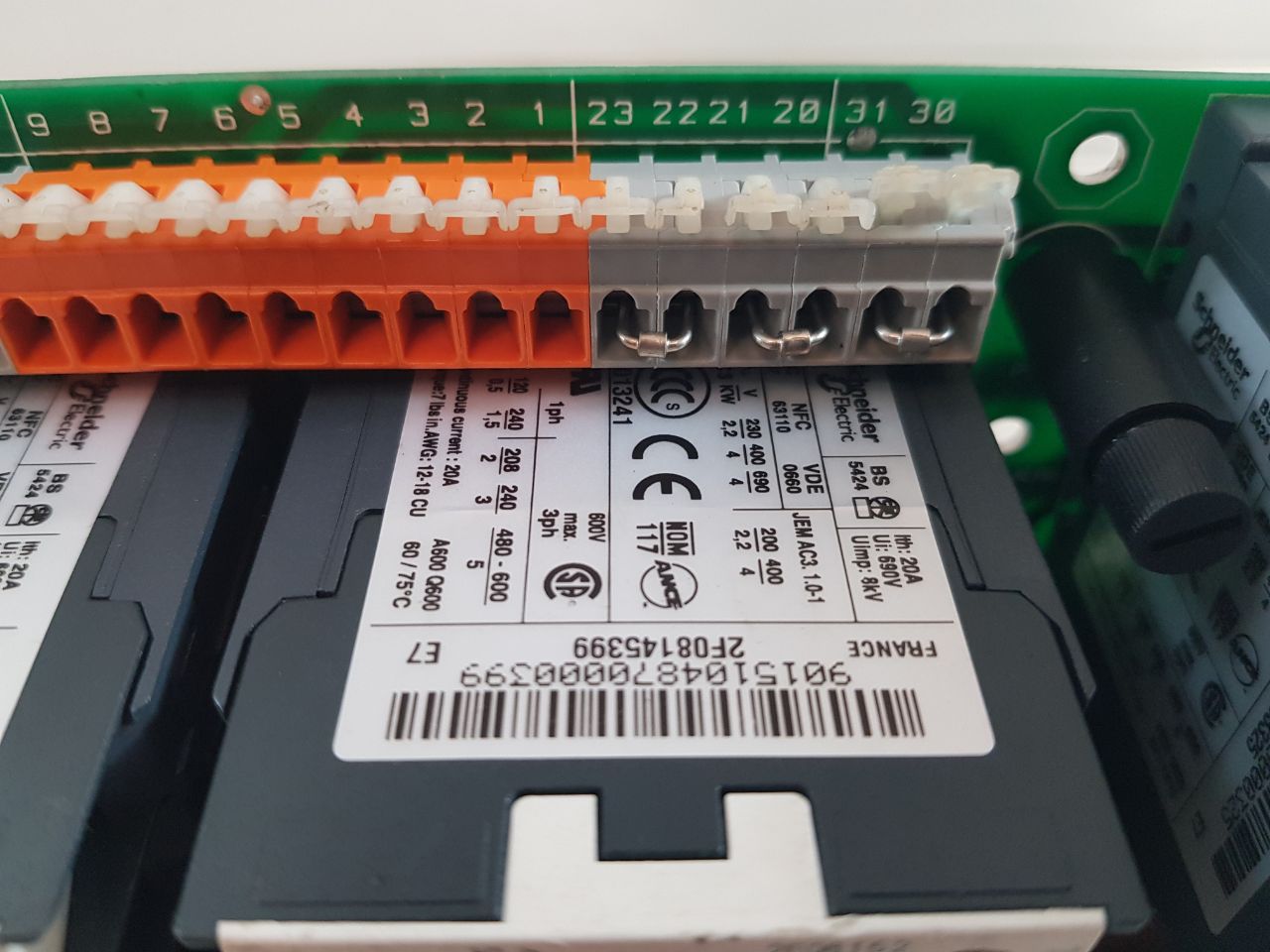 Telemecanique Schneider Electric El05-966-2 Control Board - Image 14