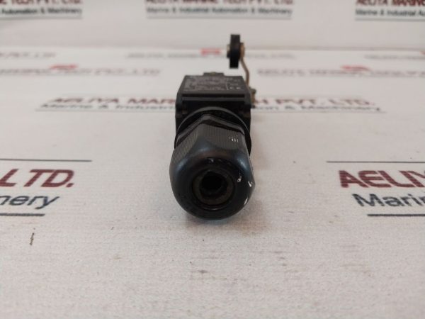 Telemecanique Xck-p…h7 Limit Switch 500v - Aeliya Marine