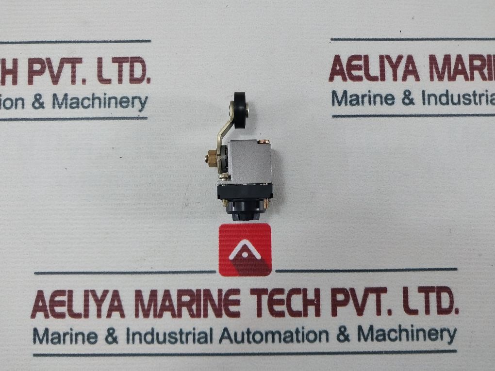 Telemecanique Zck D15 Limit Switch Head 064674 - Image 3