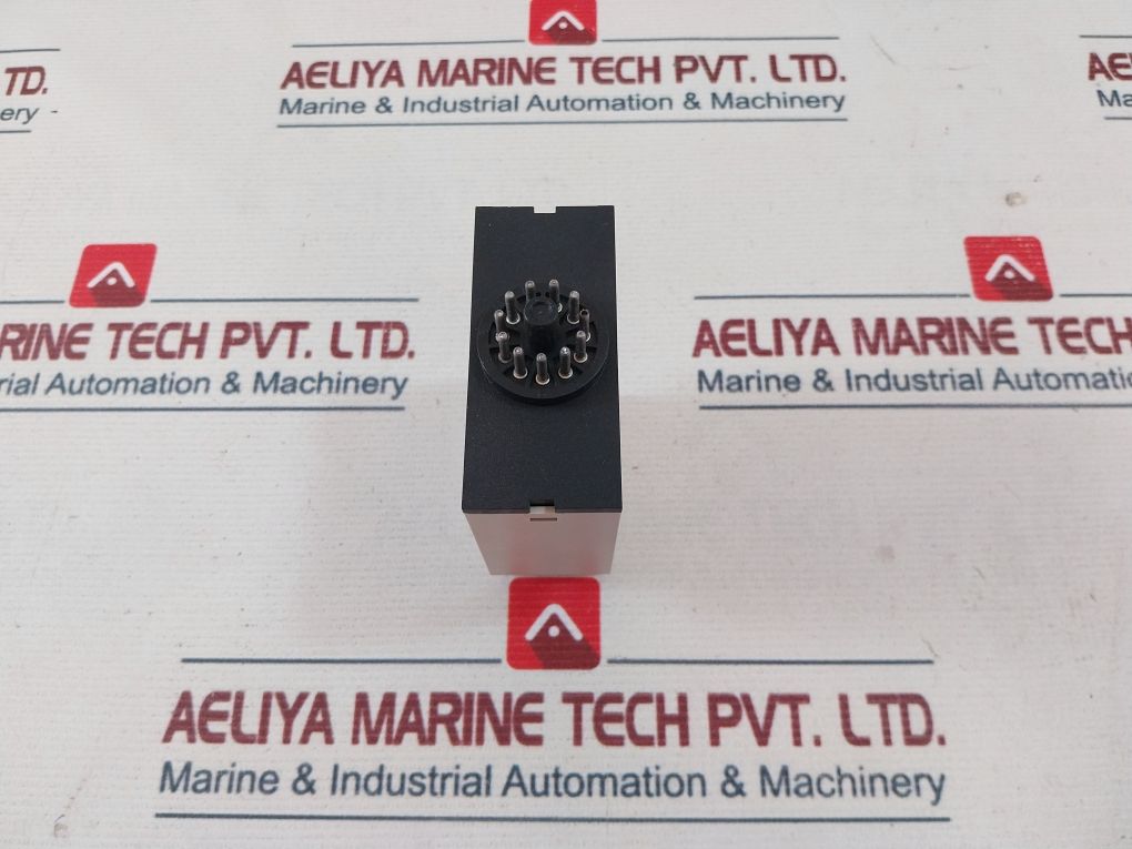 Carlo Gavazzi Pmb01cm24 Multifunction Timer Ip20 - Image 4