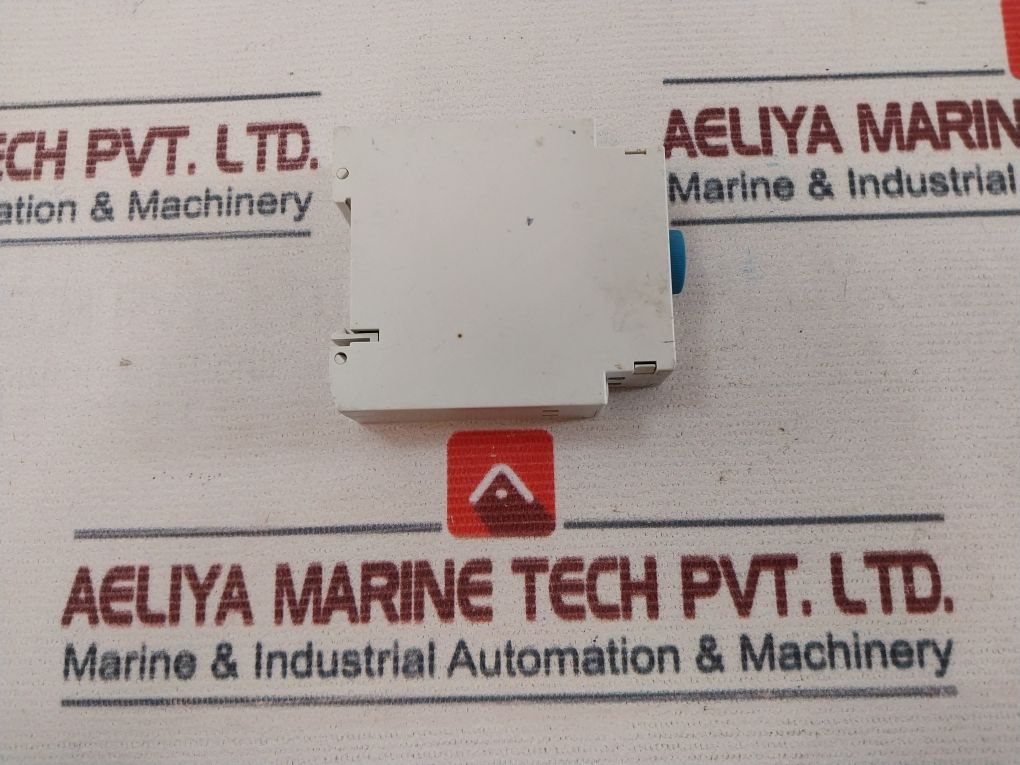 Crouzet M2s Timer 3-60s - Image 6