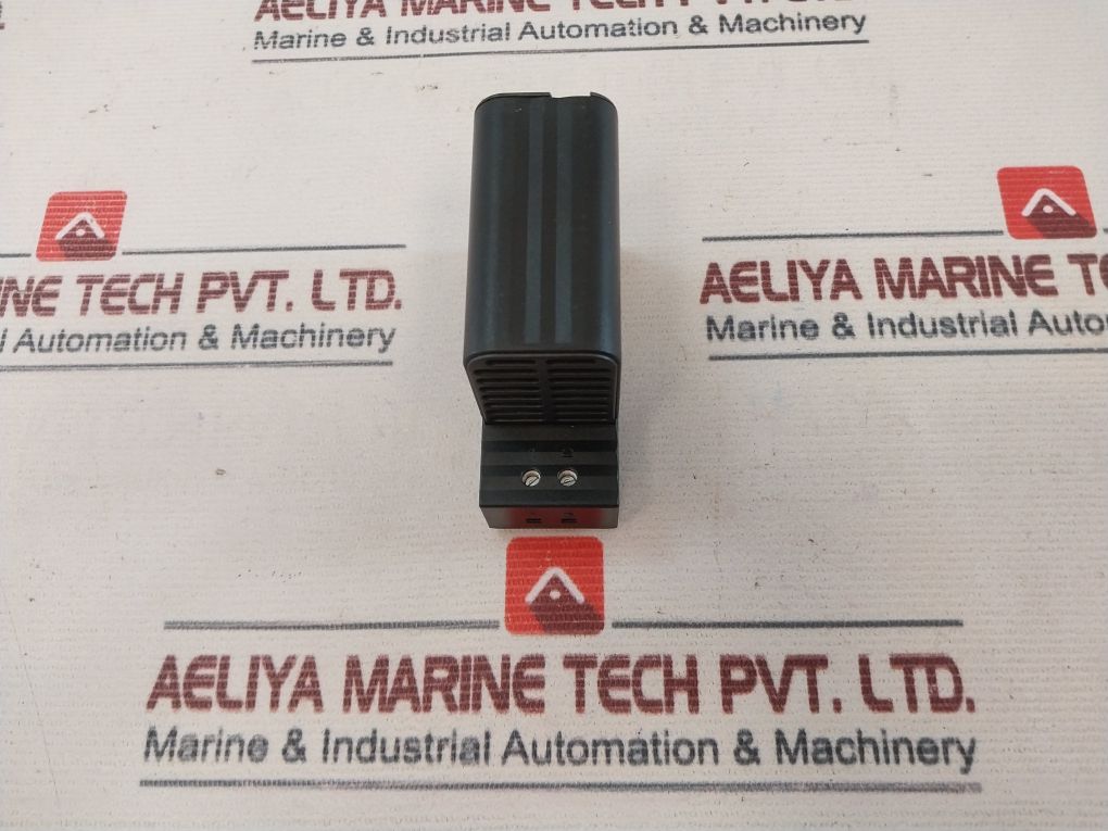 Finder 7h.11.0.230.1020 Heating For Cabinet Ip20 - Image 3