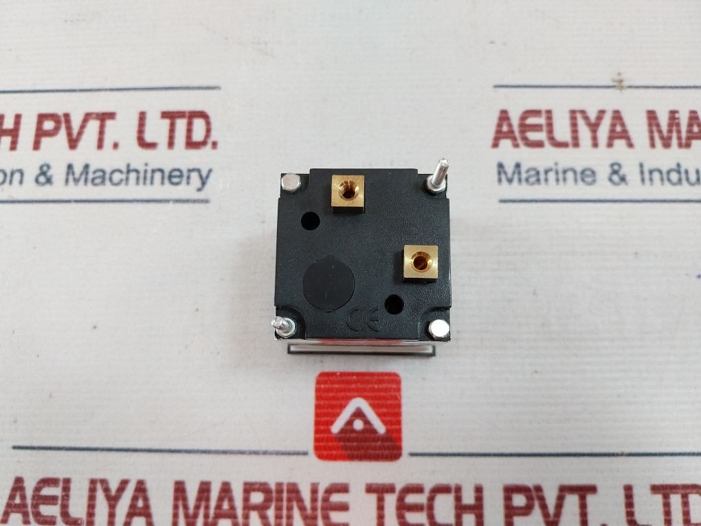 Frer F48eaxnscd01 Ammeter Without Dial 48x48 90° - Image 10