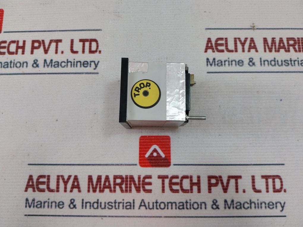 Frer F48eaxnscd01 Ammeter Without Dial 48x48 90° - Image 10