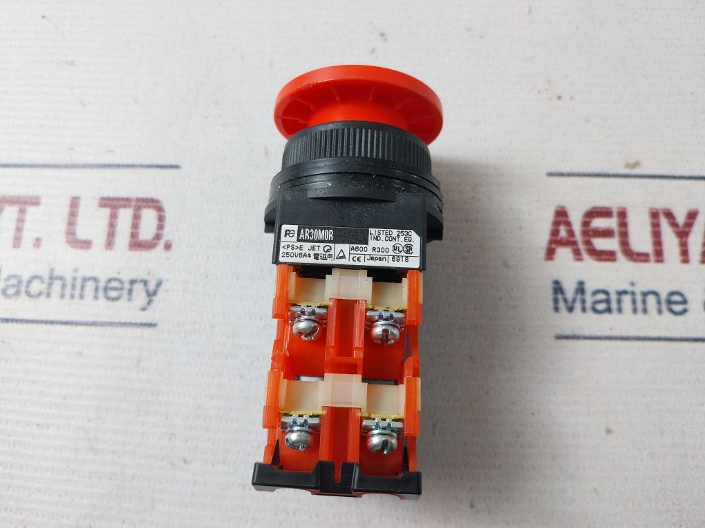 Fuji Electric Ar30m0r Pushbutton Switch - Image 7
