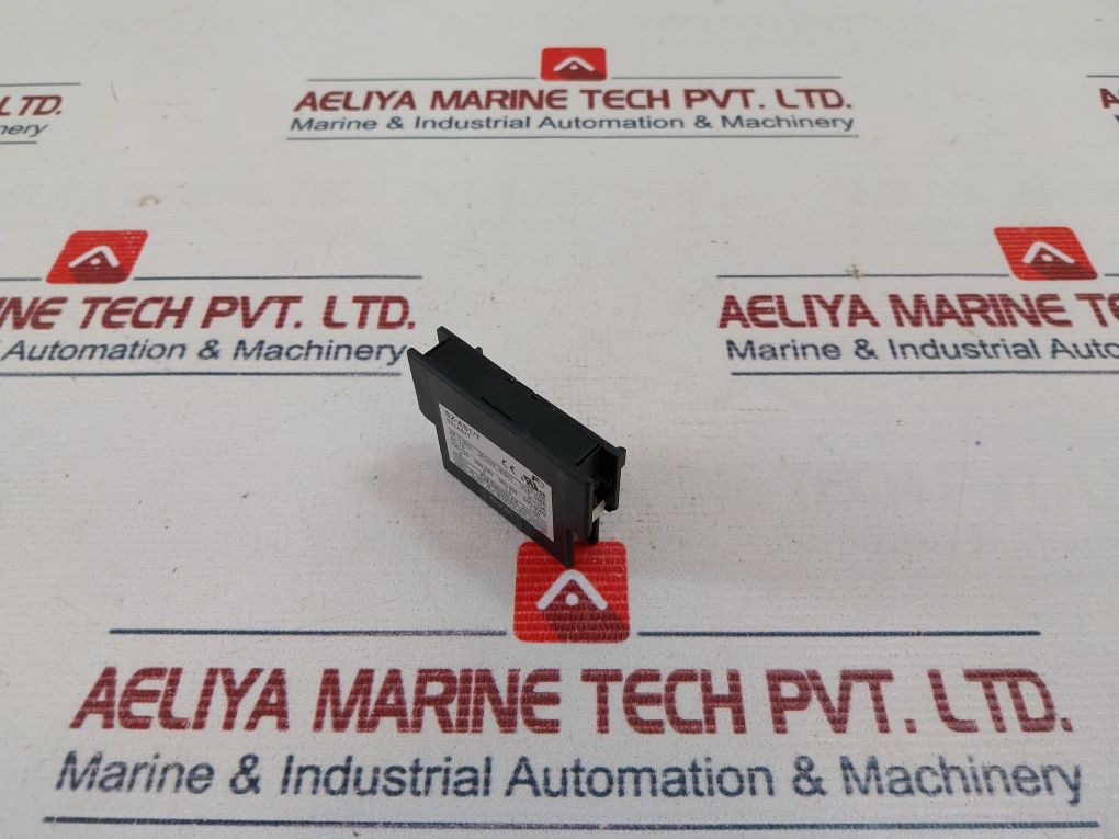 Fuji Electric Sz-as1/t Auxiliary Contact Block - Image 6