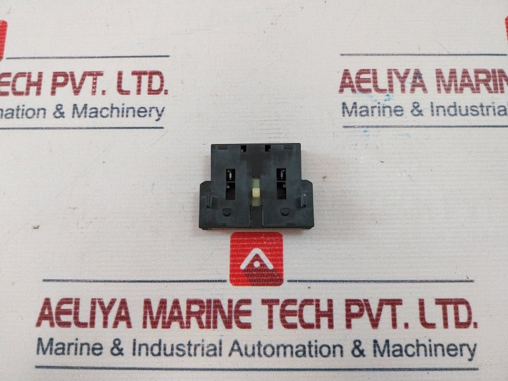 Fuji Electric Sz-as1/t Auxiliary Contact Block - Image 7