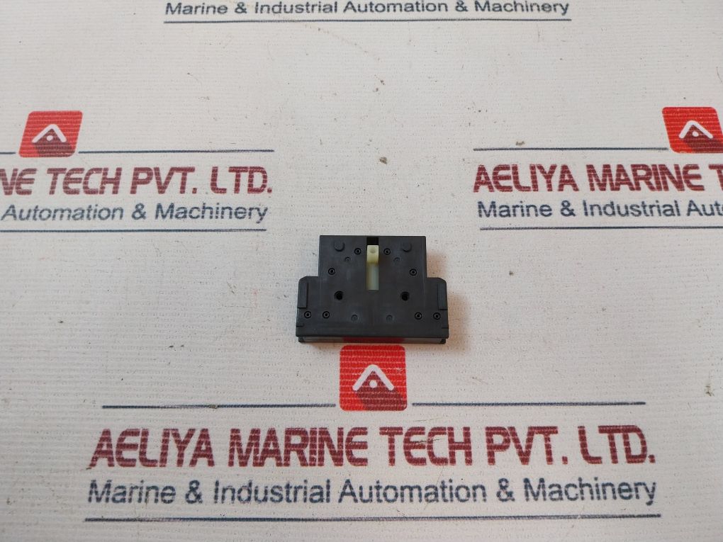 Fuji Electric Sz-as2/t Side Auxiliary Unit 50hz - Image 6