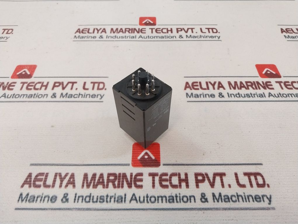 Idec Gt3f-2a100 Electronic Timer 30v - Image 4