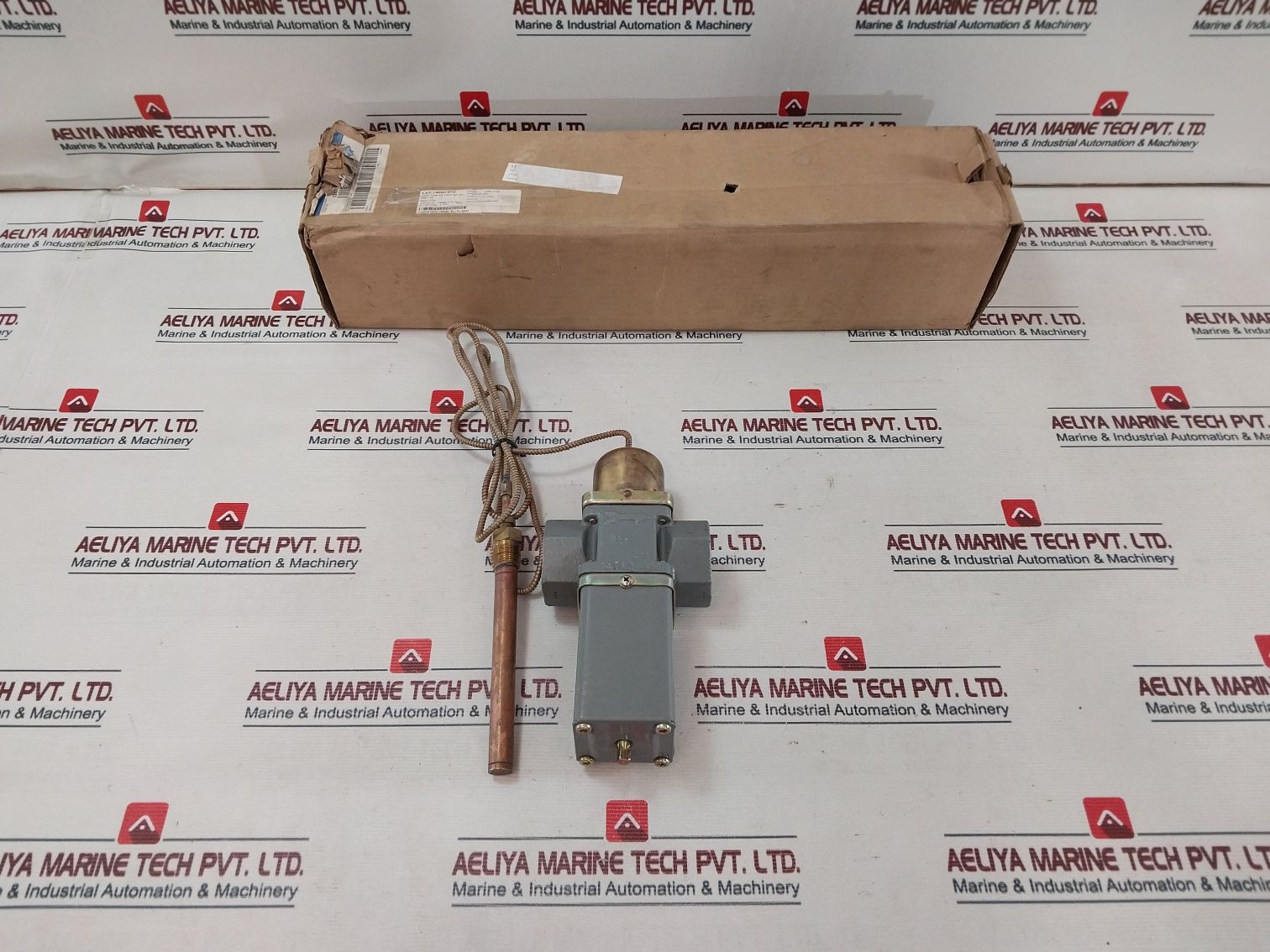 Johnson Controls V47ae-2 Temperature Actuated