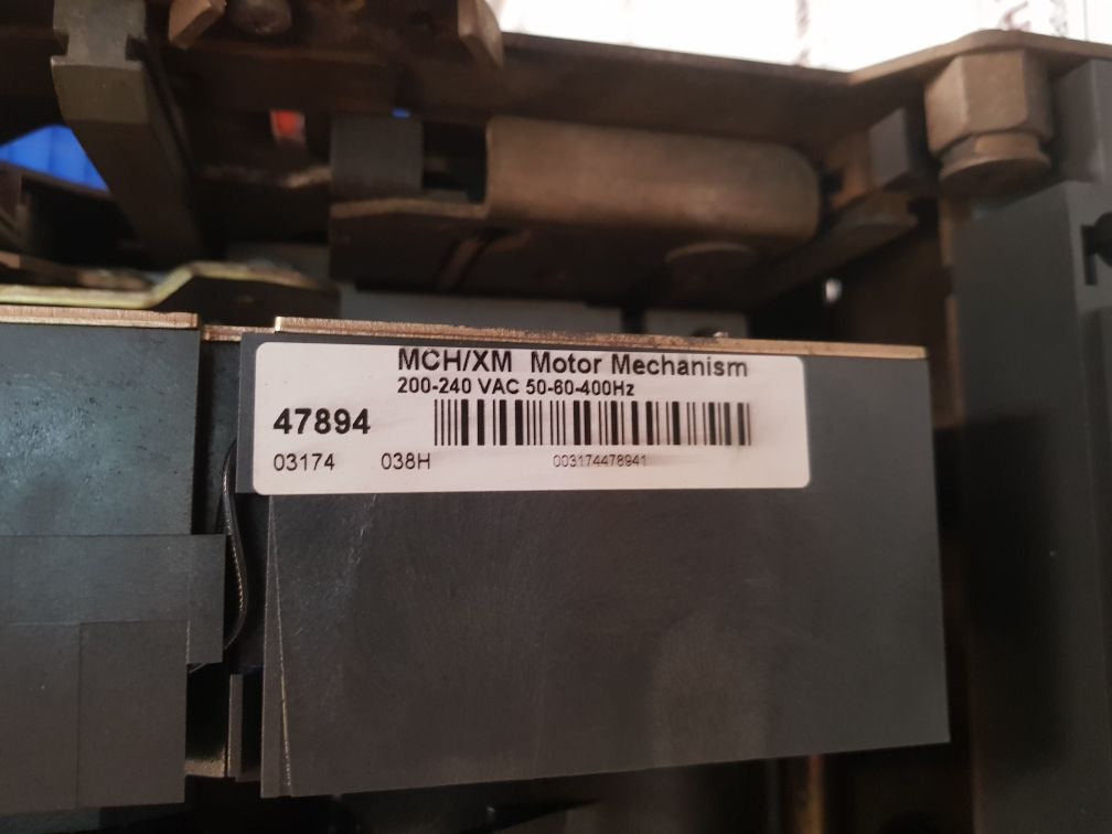 Merlin Gerin Schneider Electric Nw50 H1 Circuit Breaker - Image 23