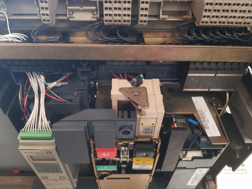 Merlin Gerin Schneider Electric Nw50 H1 Circuit Breaker - Image 25