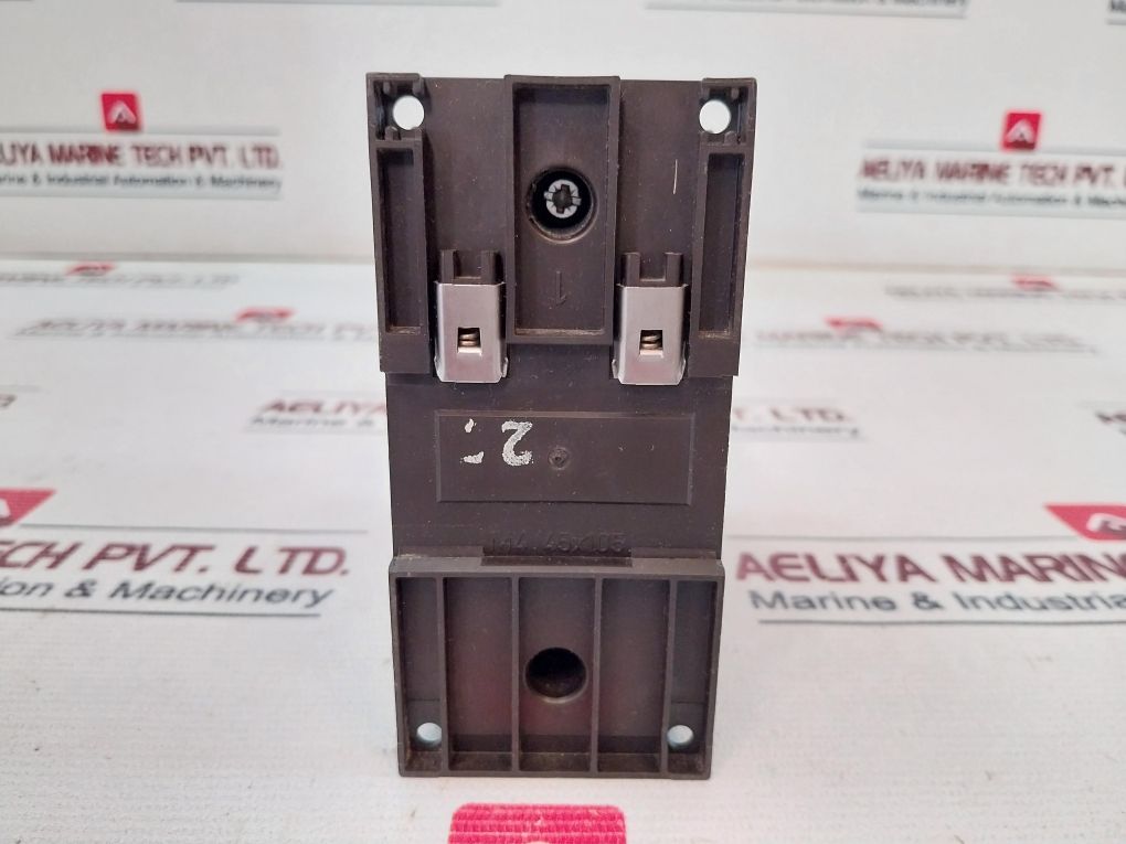 Moeller Dil M40c Contactor 200-240vdc - Image 8