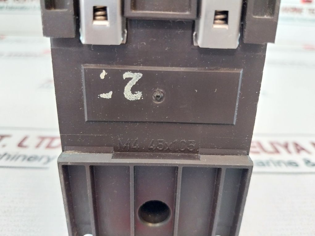Moeller Dil M40c Contactor 200-240vdc - Image 11