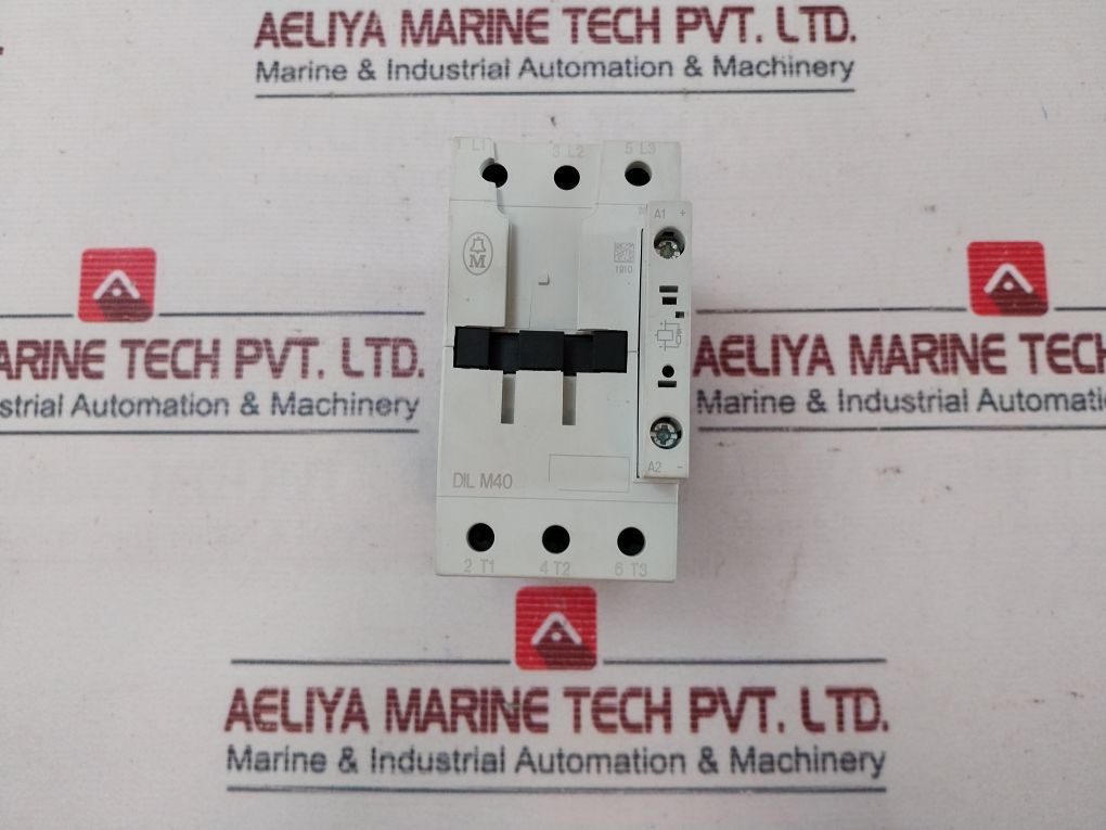 Moeller Dil M40c Contactor 200-240vdc - Image 7