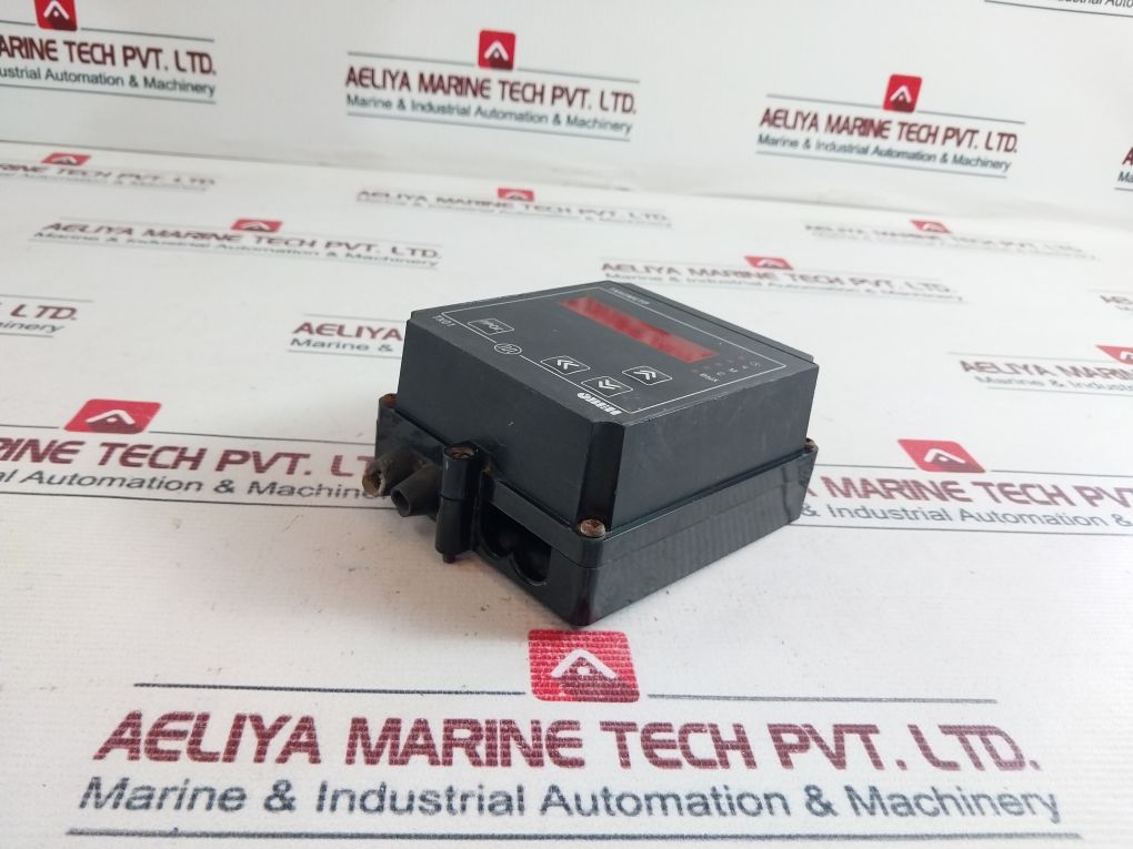 Obeh Tx01 Tachometer Ip44 - Image 4