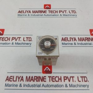 Omron E5c2-r20g Temperature Controller 100110 Vac 5060hz