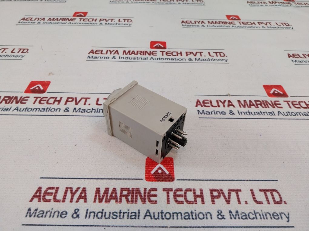 Omron H3cr-h8l Power Off Delay Timer 0-12 Sec - Image 6