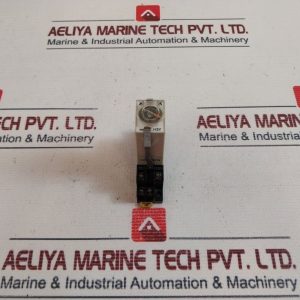 Omron H3y-2 Timer With Base 7a 250v