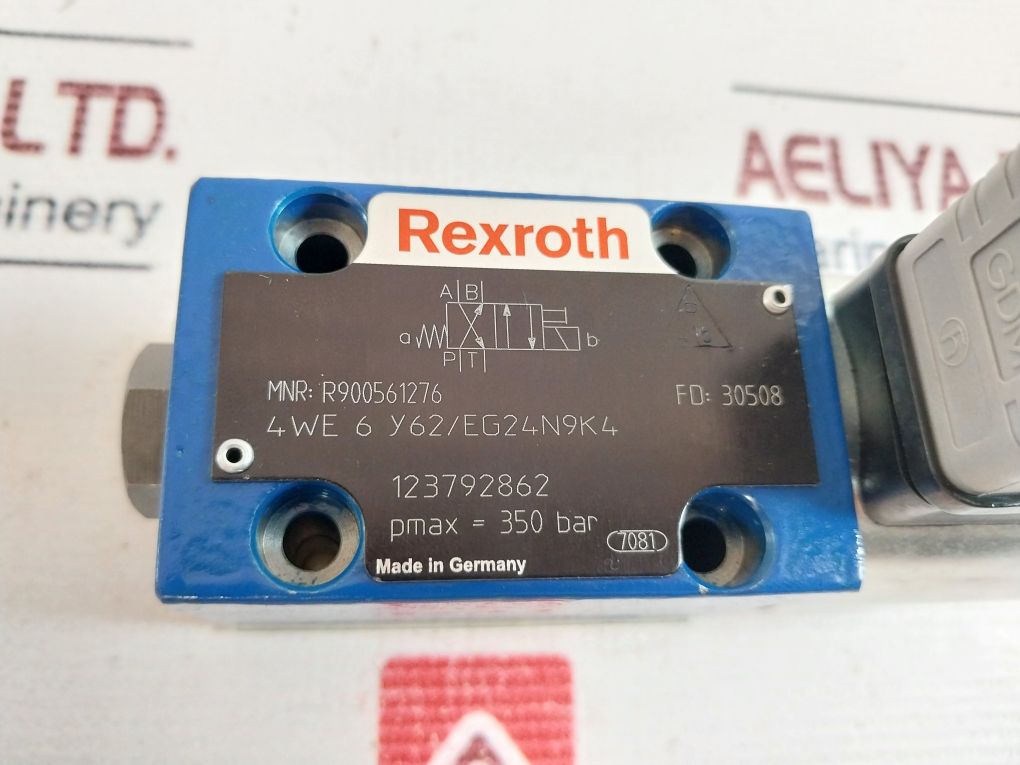 Rexroth Hirschmann R900561276 Directional Control Valve - Image 8