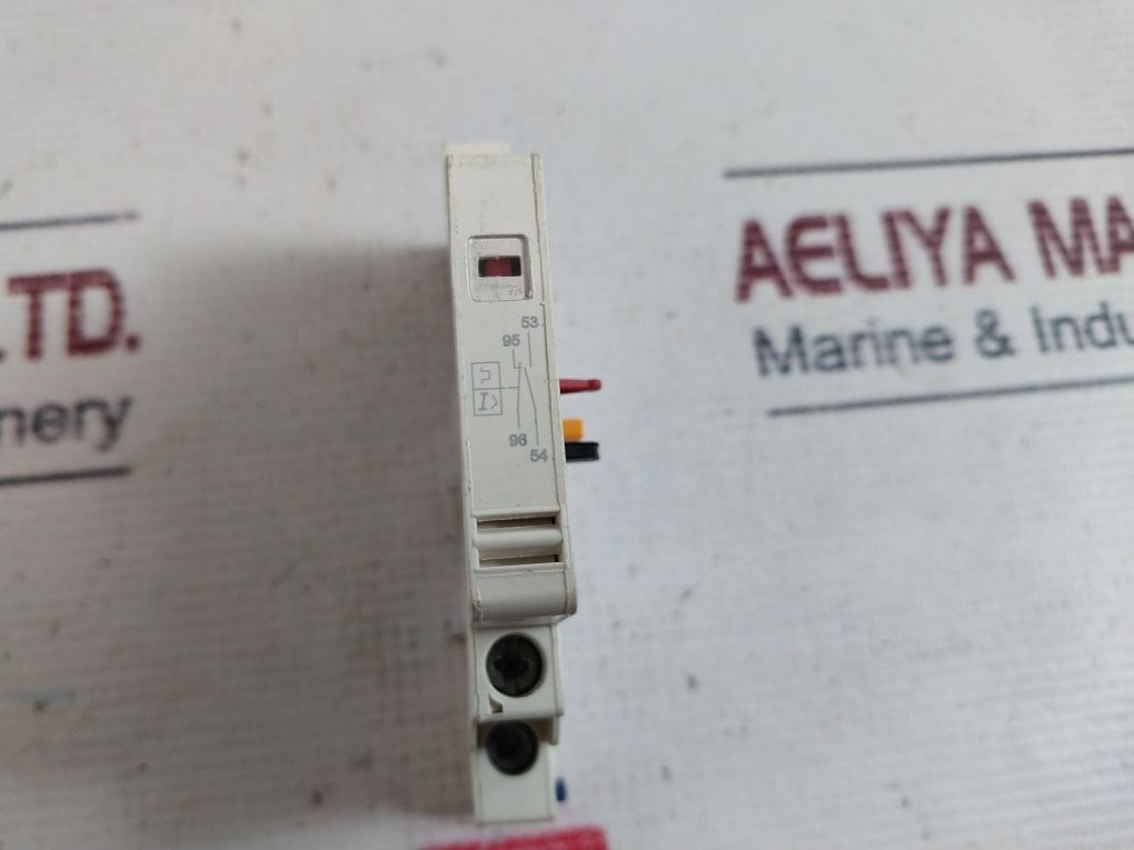 Schneider Electric Gvad0110 Auxiliary Contact - Image 6