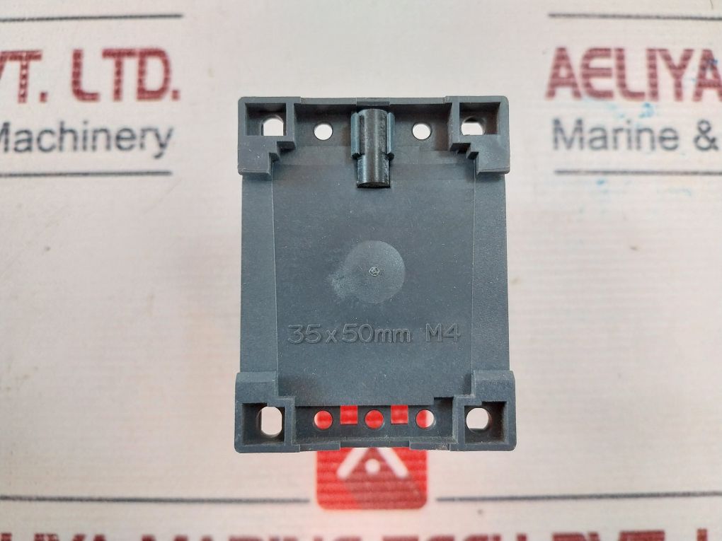 Schneider Electric Telemecanique Lc1k0910e7 Contactor - Image 10