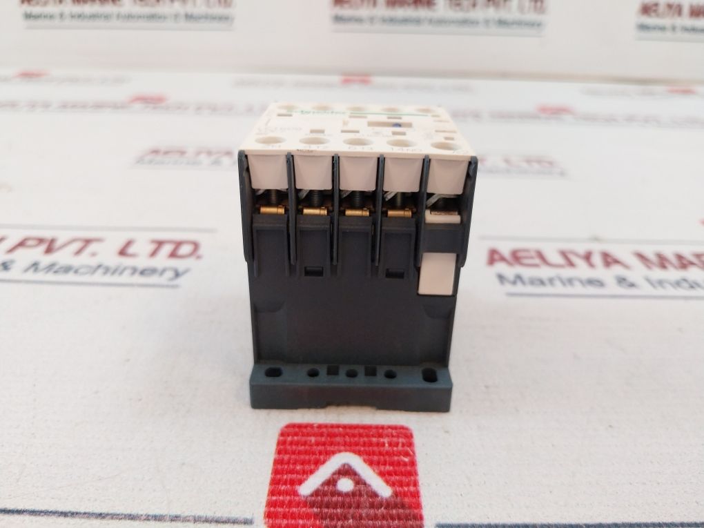 Schneider Electric Telemecanique Lc1k0910e7 Contactor - Image 6