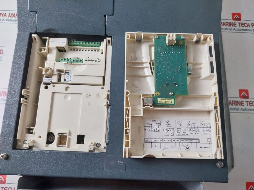 Schneider Telemecanique Atv71hd55n4z Speed Drive 480v - Image 20