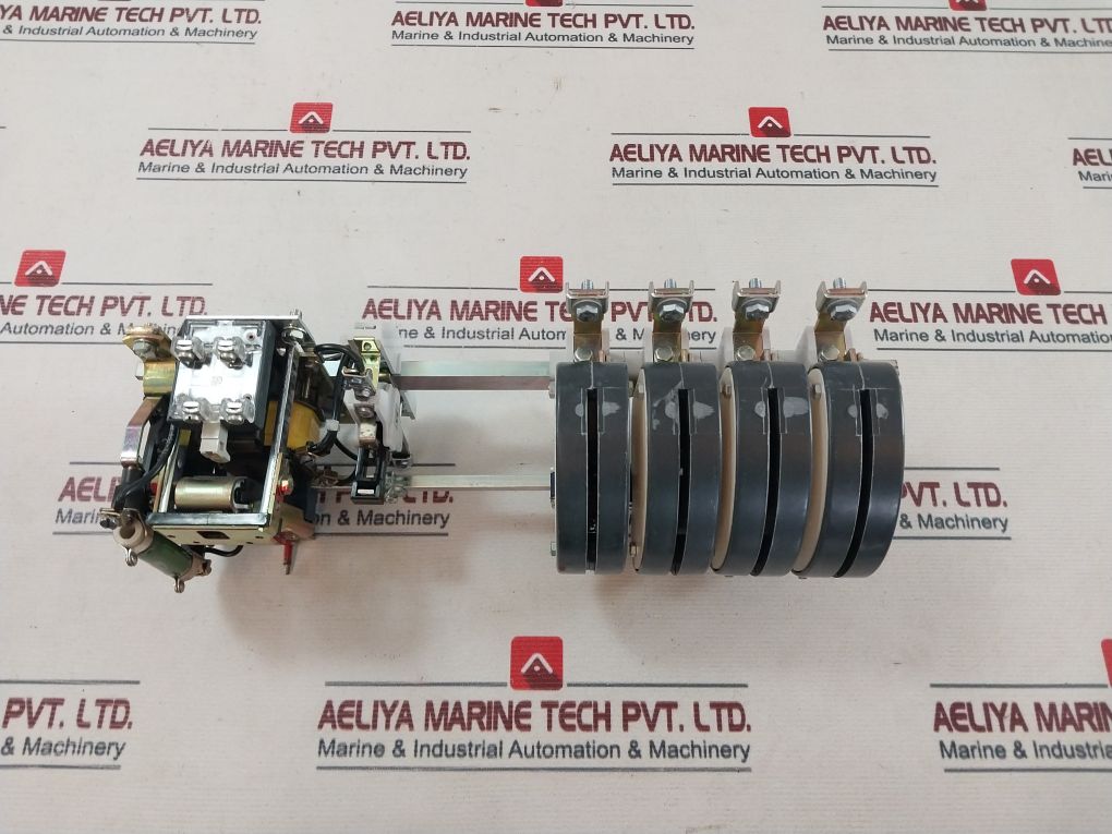 Schneider Electric Telemecanique Cv1fb Power Contactor 690v - Image 7