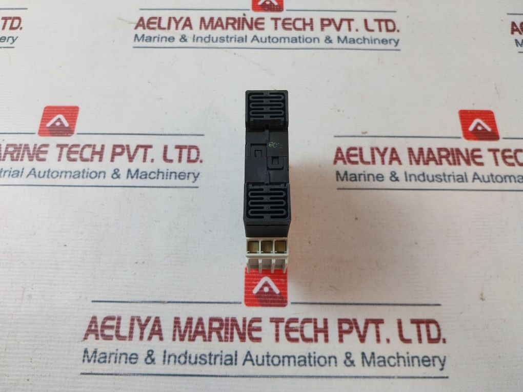 Siemens 3rp1505-1bt20 Time Relay 0,05s…100h - Image 4