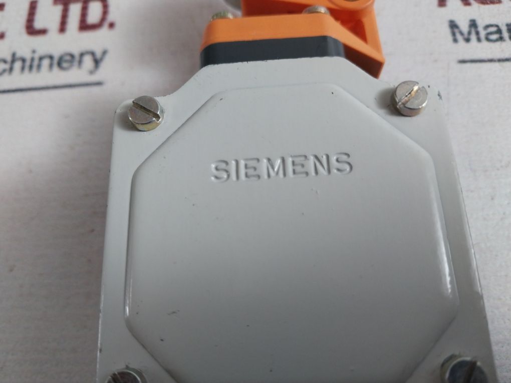 Siemens 3se31001ez Limit Switch Aeliya Marine