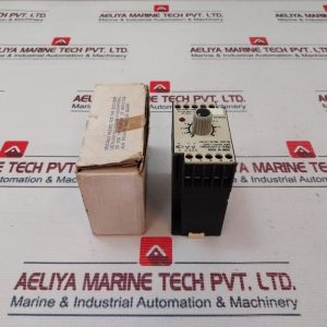 Siemens 7pu1540-8bn41-0z Electronic Timer 1.5-15 Sec.