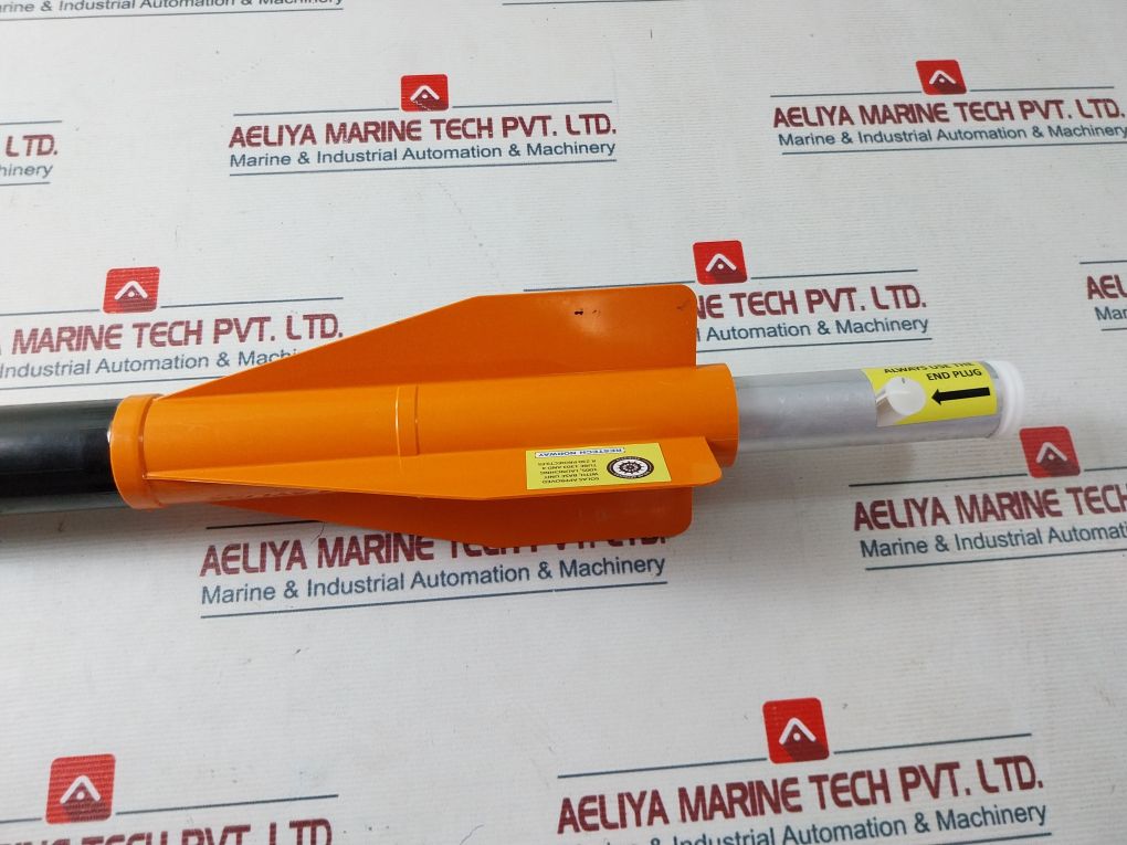 Solas Base Unit 1005 Launching Tube 1303 And 4 R230 Projectiles Set - Image 27