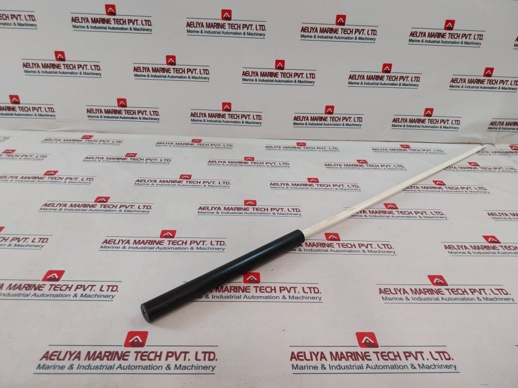 Solas Base Unit 1005 Launching Tube 1303 And 4 R230 Projectiles Set - Image 22