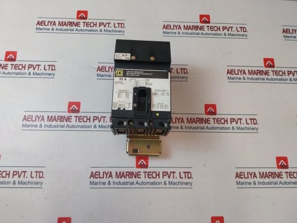 Square D Fh36030 Circuit Breaker