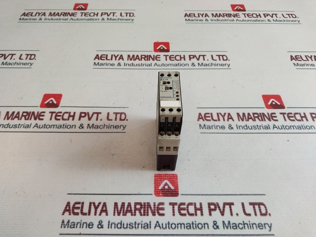 Telemecanique Re4 Ya12bu Timing Relay 0,05s – 300h