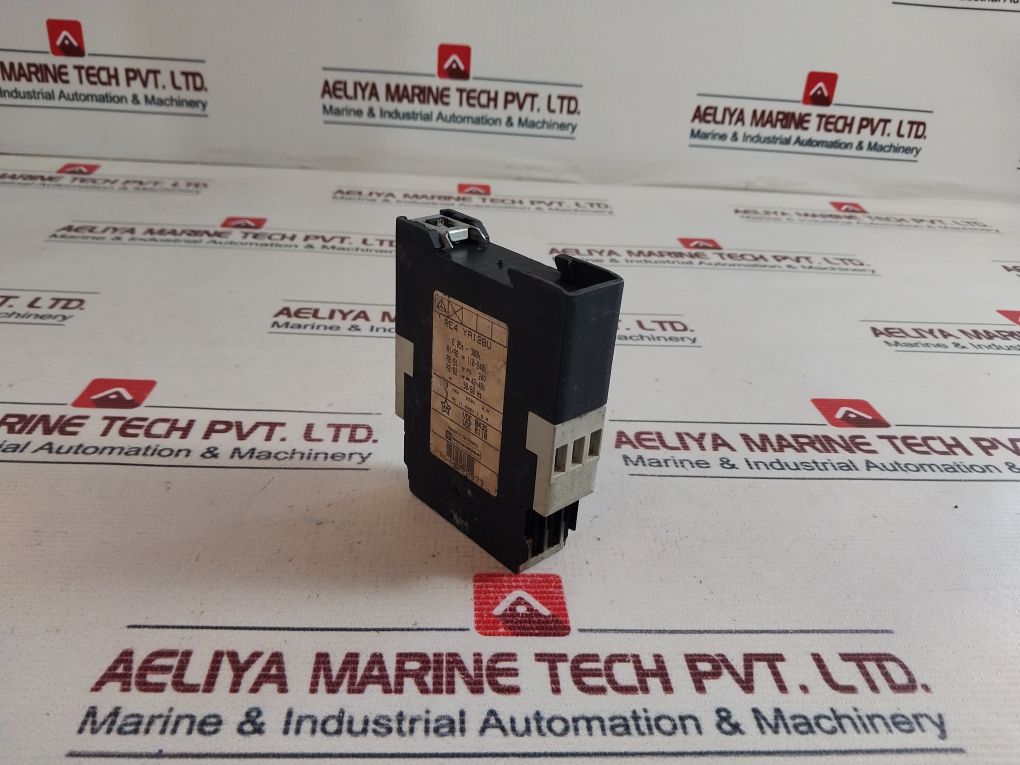 Telemecanique Re4 Ya12bu Timing Relay 0,05s – 300h - Image 5