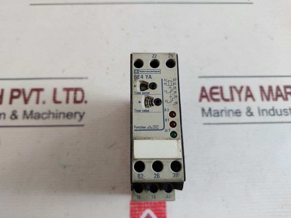 Telemecanique Re4 Ya12bu Timing Relay 0,05s – 300h - Image 6